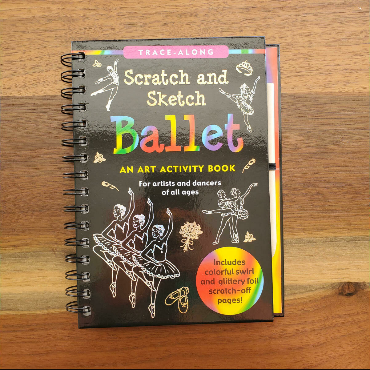 Scratch and Sketch Merry Christmas (Trace Along) [Book]