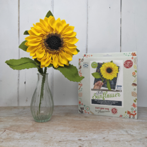 Sunflower felt kit